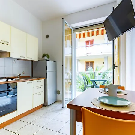 Apartment Pinolo Mono Int 5 - Myho Casa Alba Adriatica